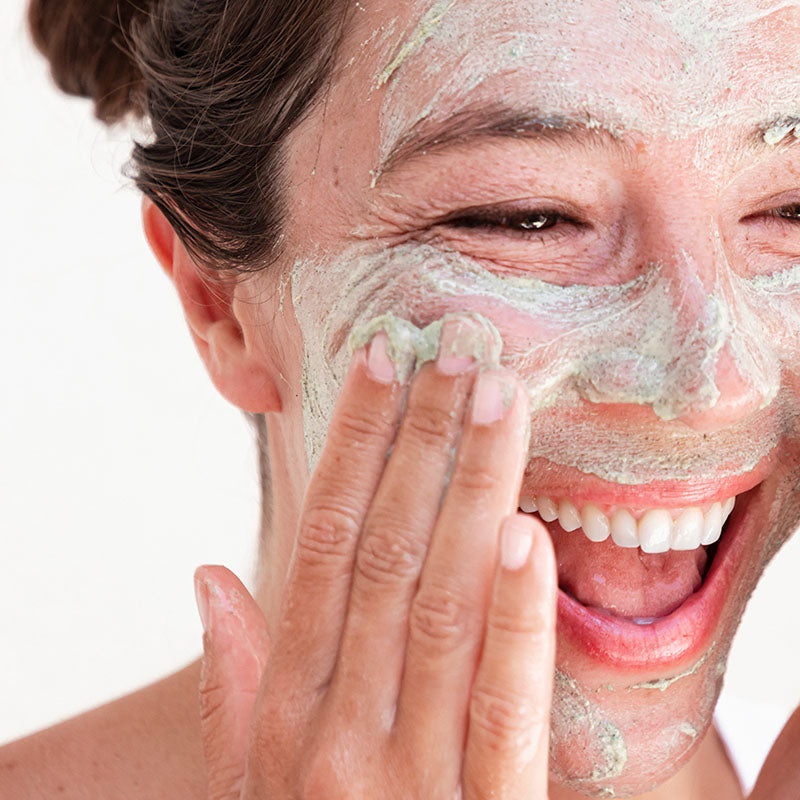Cleansers & Exfoliators